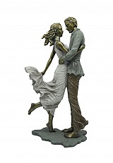 Διακοσμητική Πολυεστερική Φιγούρα Ζευγάρι Σε Σε Χρυσό/Εκρού/Καφέ 18x10.5x35εκ