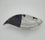 Πιατέλα Κεραμική Ασημί με διακοσμητικά μαύρα στρας 36x16.5x8cm