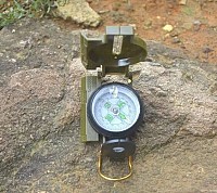 KM5717 Military Compass