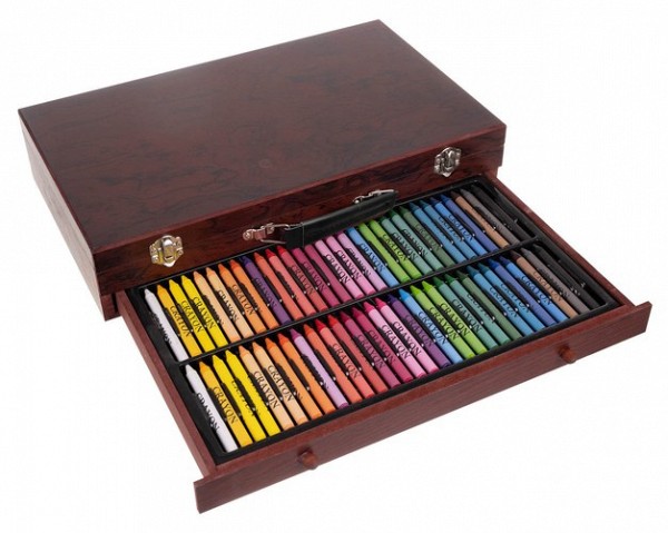 Painting set in a case 143pcs