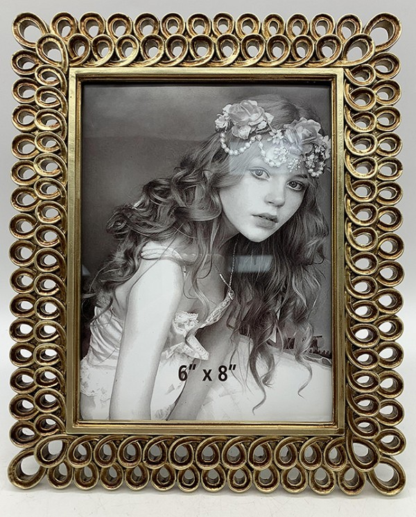 Κορνίζα Polyresin Χρυσή 20578-68-G 15×20εκ.